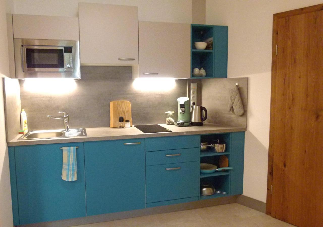 Haus Monti Hotel Maria Lanzendorf Bagian luar foto