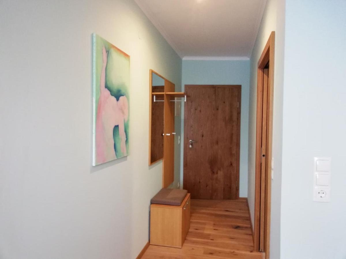 Haus Monti Hotel Maria Lanzendorf Bagian luar foto